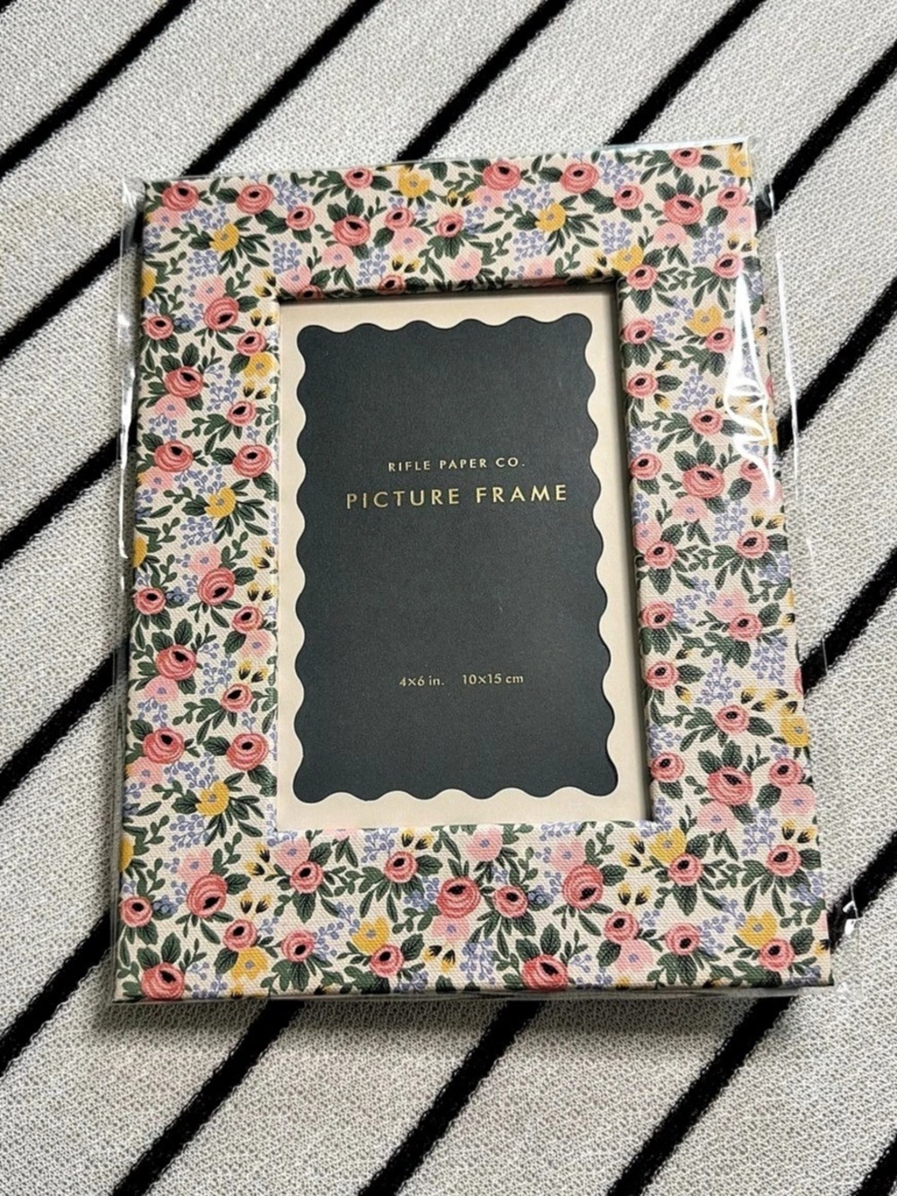Rifle Paper Co. Meadow Floral Picture Frame. in Pink & Green